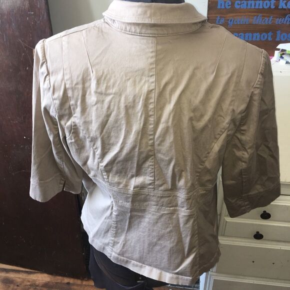 Lane Bryant 2 bottom khaki blazer - Picture 3 of 4